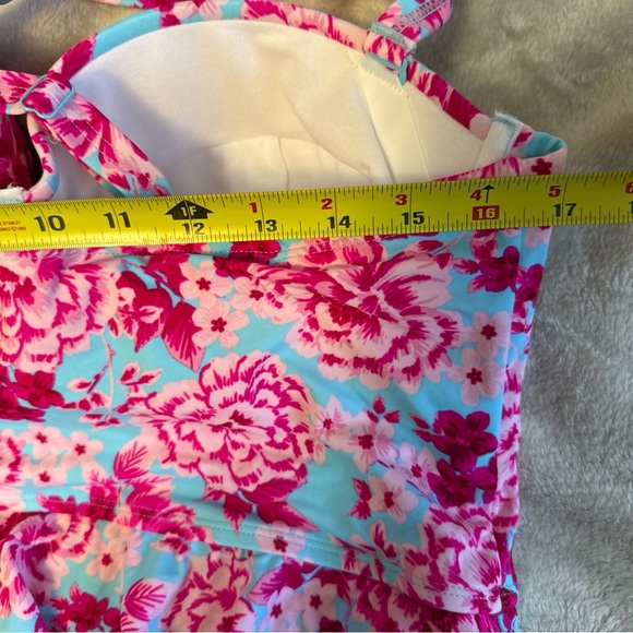 Torrid Peplum Tankini Top Size 2X Pink Blue Floral Swimwear Beach Push-up Pads - Picture 7 of 11